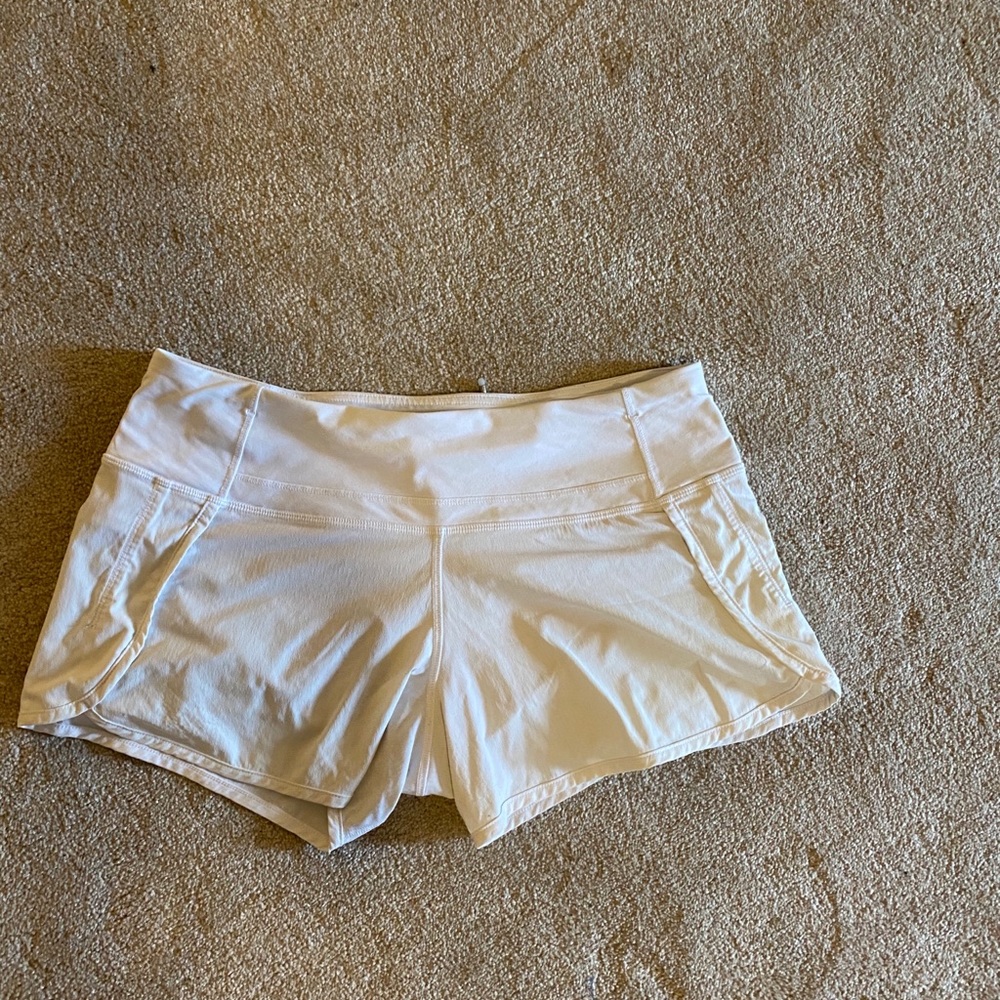 White lululemon shorts